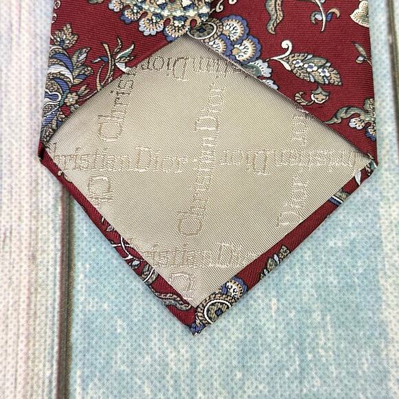 Christian Dior Red Grey Men's Necktie Floral Silk Made in Italy & USA Vintage - Picture 5 of 8